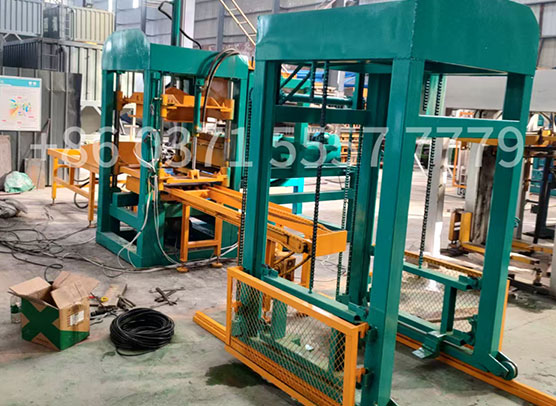 Automatic-Block-Making-Machine—QT4-12