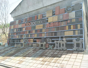 Small-Mobile-Brick-Making-Machine—QMY4-40-06