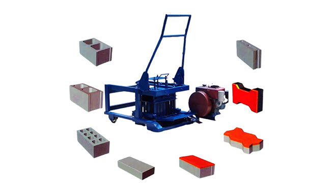 Small-Mobile-Brick-Making-Machine—Diesel-Fuel-QMY4-40-03